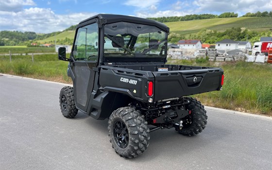 Neufahrzeug Can-Am Traxter XU HD9 T - Bild 9