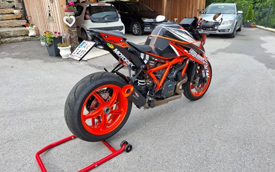 Gebrauchtmotorrad KTM 1290 Super Duke R - Bild 2