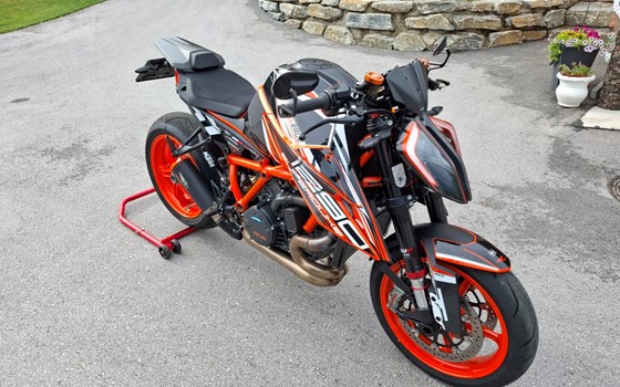Gebrauchtmotorrad KTM 1290 Super Duke R - Bild 3