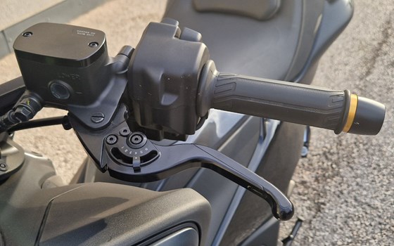 Gebrauchtmotorrad Yamaha TMAX 560 Tech Max - Bild 12