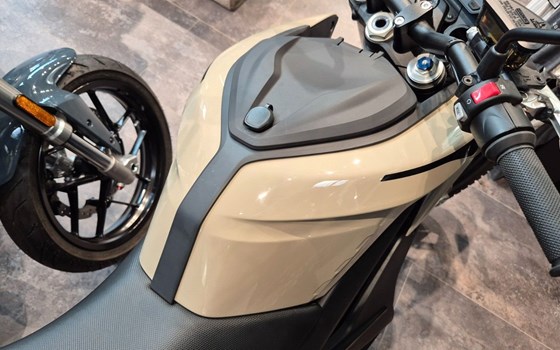 Gebrauchtmotorrad Zero DS - Bild 3