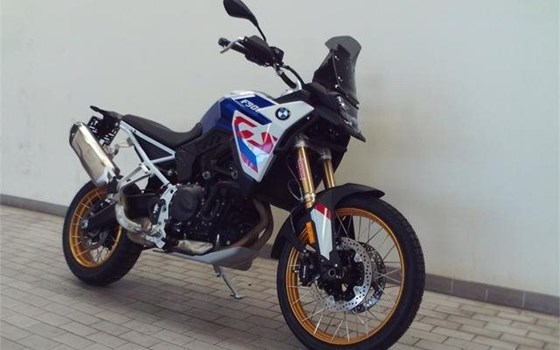 Gebrauchtmotorrad BMW F 900 GS - Bild 2