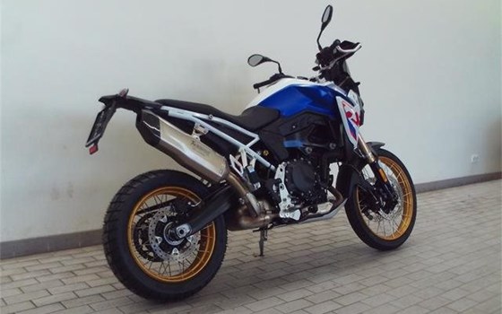 Gebrauchtmotorrad BMW F 900 GS - Bild 3