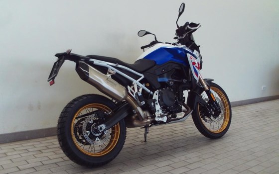 Gebrauchtmotorrad BMW F 900 GS - Bild 3