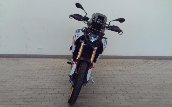 Gebrauchtmotorrad BMW F 900 GS - Bild 4