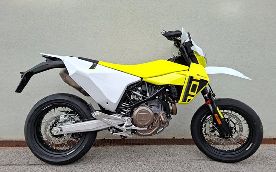 Neufahrzeug Husqvarna 701 Supermoto - Bild 1
