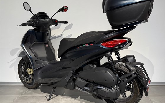 Gebrauchtmotorrad Piaggio Beverly 300 S - Bild 7