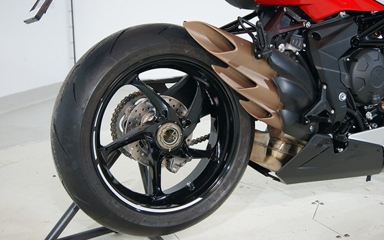 Neufahrzeug MV Agusta F3 RR Ottantesimo - Bild 8