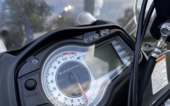 Gebrauchtmotorrad Suzuki V-Strom 650 - Bild 5