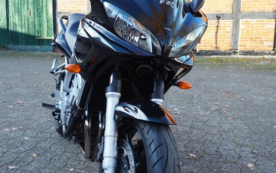 Gebrauchtmotorrad Yamaha FZ6 Fazer - Bild 7