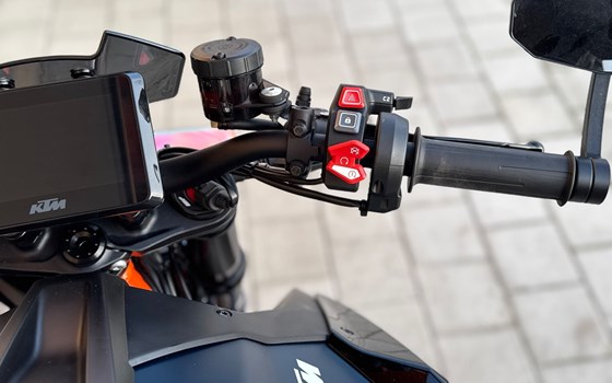 Gebrauchtmotorrad KTM 1290 Super Duke R EVO - Bild 13