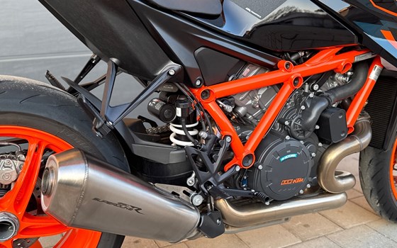 Gebrauchtmotorrad KTM 1290 Super Duke R EVO - Bild 16