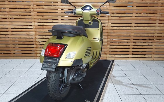 Neufahrzeug Vespa GTS 300 hpe Super Sport - Bild 5