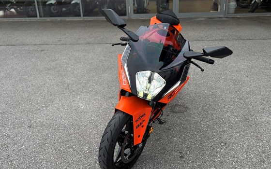 Gebrauchtmotorrad KTM RC 390 - Bild 2