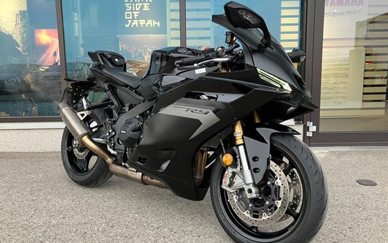Gebrauchtmotorrad Yamaha R9 - Bild 2