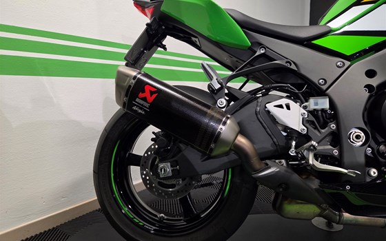 Gebrauchtmotorrad Kawasaki Ninja ZX-10R - Bild 5