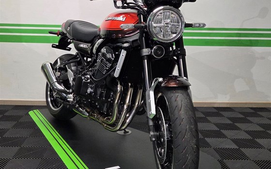 Gebrauchtmotorrad Kawasaki Z900 RS - Bild 2