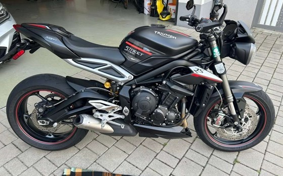 Gebrauchtmotorrad Triumph Street Triple 765 RS - Bild 3