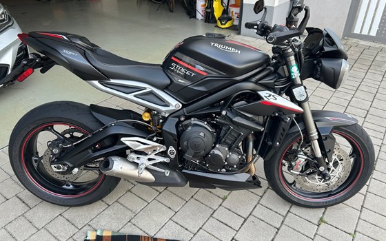 Gebrauchtmotorrad Triumph Street Triple 765 RS - Bild 2