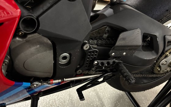 Gebrauchtmotorrad MV Agusta F4 1078 RR312 - Bild 17