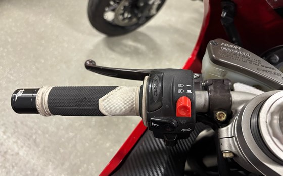 Gebrauchtmotorrad MV Agusta F4 1078 RR312 - Bild 15