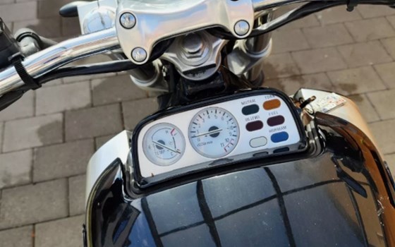 Gebrauchtmotorrad Yamaha V-Max VMX 1200 - Bild 3