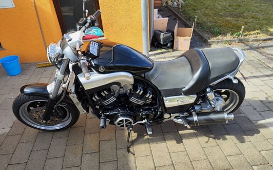Gebrauchtmotorrad Yamaha V-Max VMX 1200 - Bild 4