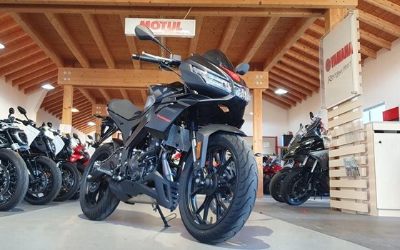 Neufahrzeug Aprilia RSV 1000 Tuono R - Bild 1