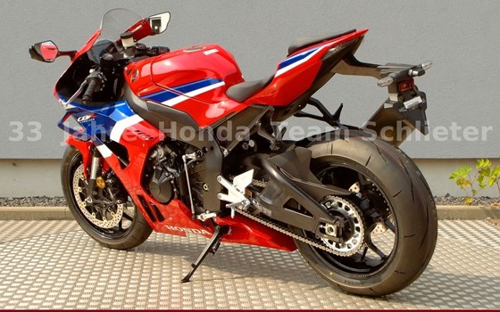 Neufahrzeug Honda CBR1000RR-R Fireblade - Bild 6