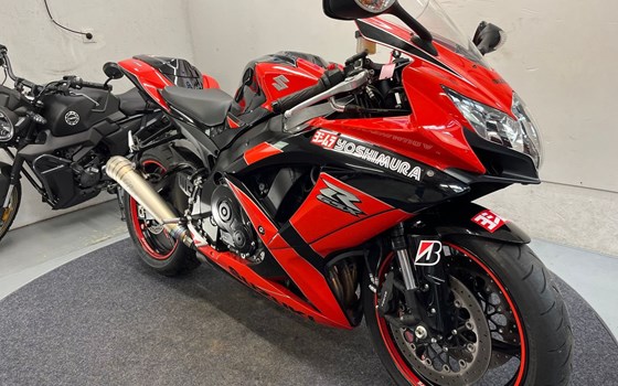 Gebrauchtmotorrad Suzuki GSX-R 750 - Bild 12