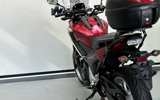 Gebrauchtmotorrad Honda NC750X DCT - Bild 9