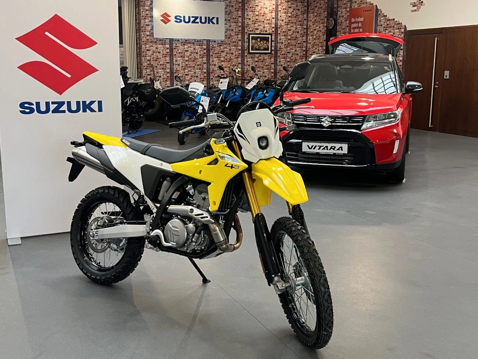 Suzuki DR-Z4S