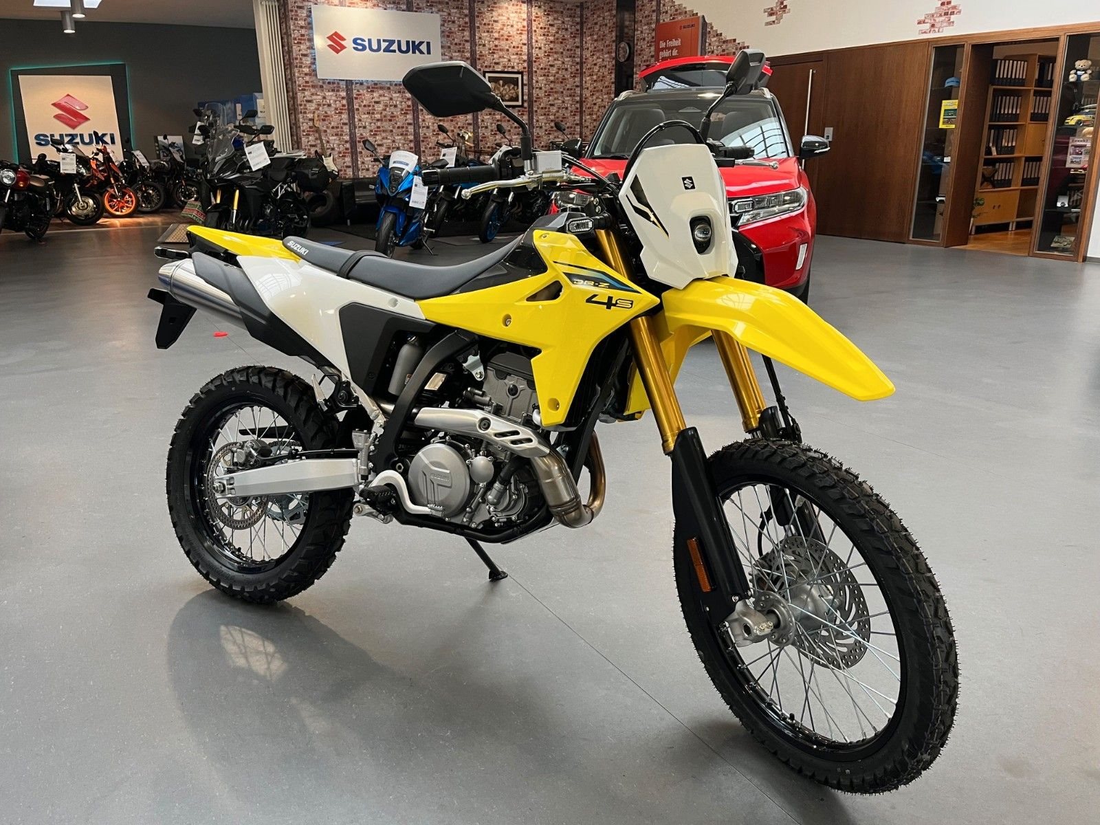 Suzuki DR-Z4S