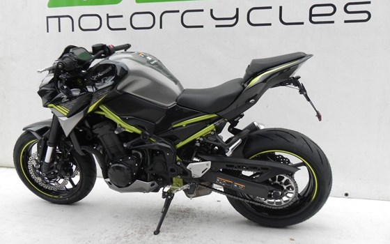 Gebrauchtmotorrad Kawasaki Z900 - Bild 3