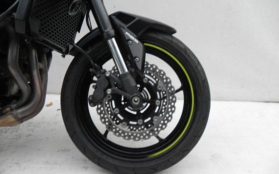 Gebrauchtmotorrad Kawasaki Z900 - Bild 13