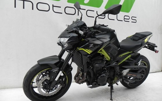 Gebrauchtmotorrad Kawasaki Z900 - Bild 2