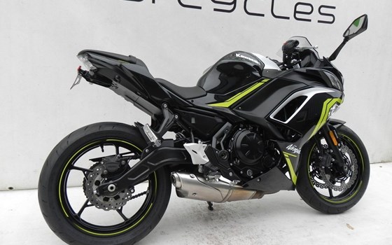 Gebrauchtmotorrad Kawasaki Ninja 650 - Bild 14