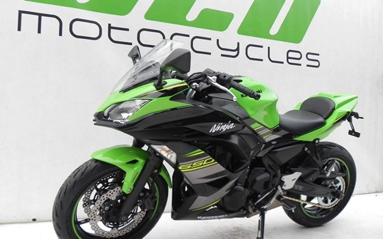 Gebrauchtmotorrad Kawasaki Ninja 650 - Bild 2