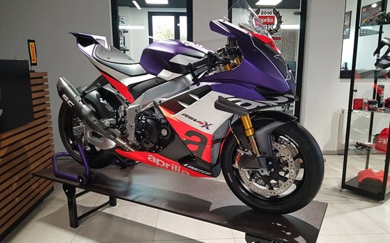 Neufahrzeug Aprilia RSV4 XTrenta - Bild 1
