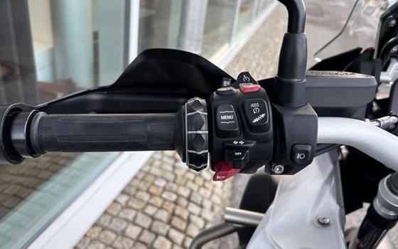 Gebrauchtmotorrad BMW R 1200 GS Adventure - Bild 9