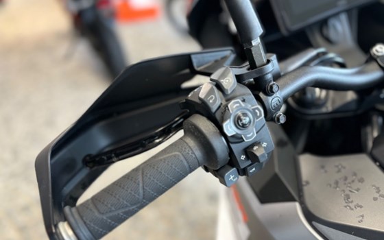 Gebrauchtmotorrad KTM 1290 Super Adventure S - Bild 8