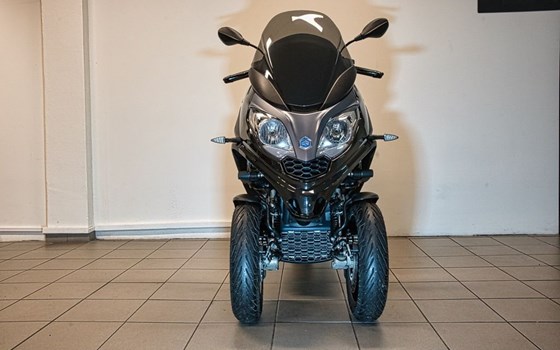 Gebrauchtmotorrad Piaggio MP3 300 HPE - Bild 5