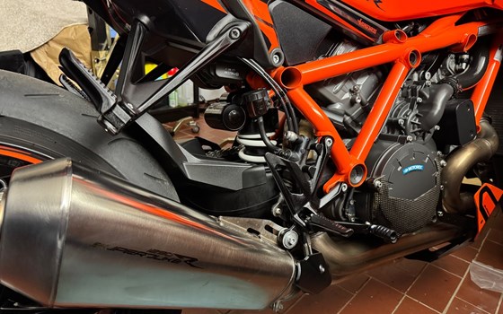 Gebrauchtmotorrad KTM 1290 Super Duke R - Bild 13