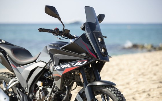 Neufahrzeug Rieju Aventura 125 - Bild 11