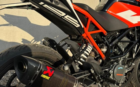 Gebrauchtmotorrad KTM 125 Duke - Bild 3
