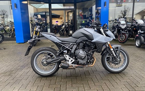 Gebrauchtmotorrad Suzuki GSX-8S - Bild 1