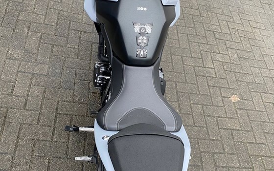 Gebrauchtmotorrad Suzuki GSX-8S - Bild 4