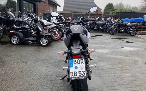 Gebrauchtmotorrad Suzuki GSX-8S - Bild 5