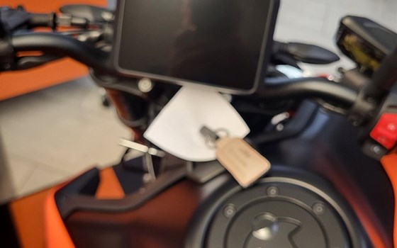 Neufahrzeug KTM 790 Duke - Bild 2