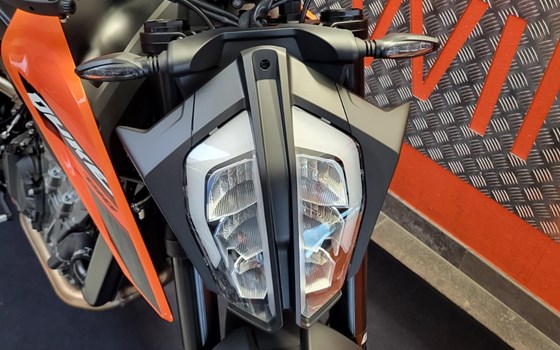 Neufahrzeug KTM 790 Duke - Bild 4